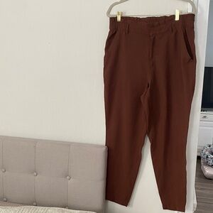 Old Navy Women's Brown soft paper bag waist pants with pockets
